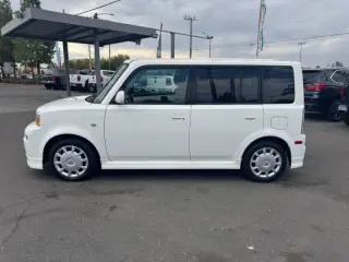 2006 Scion xB