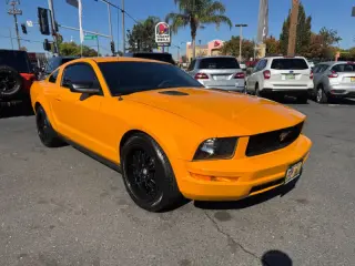 2008 Ford Mustang V6 Deluxe