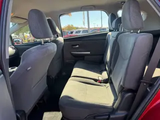 2014 Toyota Prius v Five