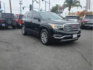 2017 GMC Acadia SLE-2