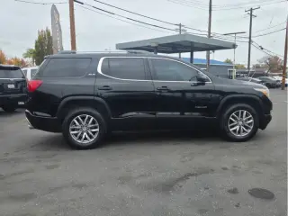 2017 GMC Acadia SLE-2