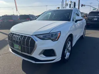 2021 Audi Q3 quattro Premium 40 TFSI