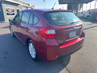 2013 Subaru Impreza 2.0i Premium