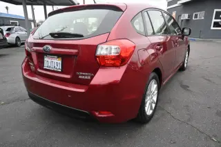 2013 Subaru Impreza 2.0i Premium