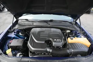 2017 Chrysler 300 C