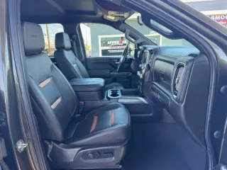 2023 GMC Sierra 2500HD AT4