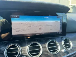 2019 Mercedes-Benz E-Class E 300