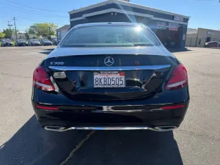 2019 Mercedes-Benz E-Class E 300