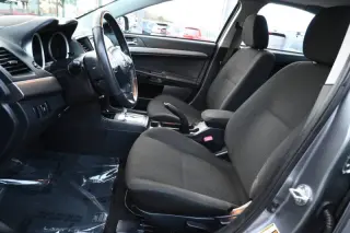 2014 Mitsubishi Lancer Sportback ES