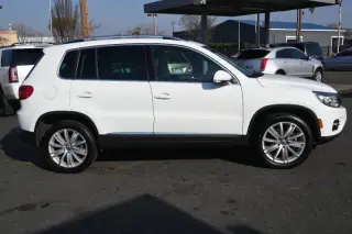 2016 Volkswagen Tiguan 2.0T SE