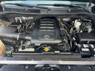 2014 Toyota Tundra Limited