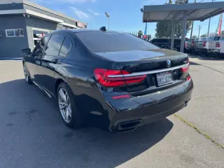 2016 BMW 7 Series 750i