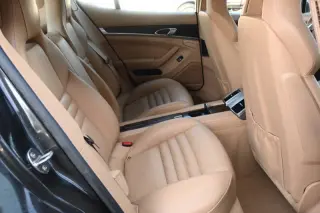 2010 Porsche Panamera 4S