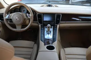 2010 Porsche Panamera 4S