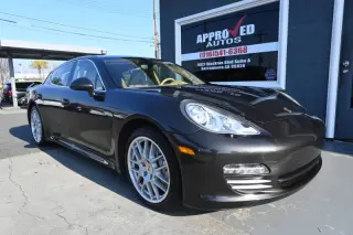 2010 Porsche Panamera 4S