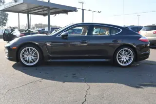 2010 Porsche Panamera 4S