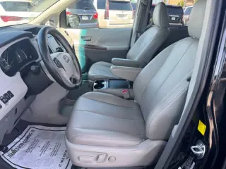 2011 Toyota Sienna XLE 7-Passenger