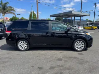2011 Toyota Sienna XLE 7-Passenger