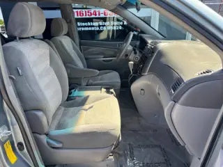 2008 Toyota Sienna LE 7-Passenger