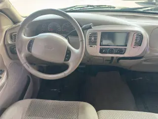 2002 Ford F-150 King Ranch