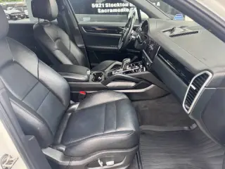 2020 Porsche Cayenne