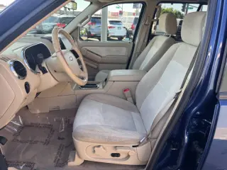 2006 Ford Explorer XLT