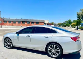 2022 Chevrolet Malibu LT