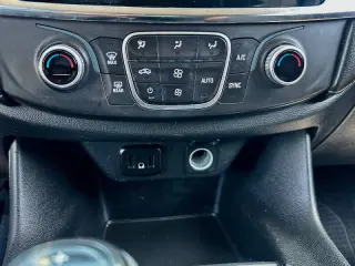 2018 Chevrolet Traverse LS