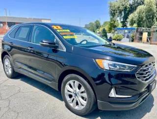 2022 Ford Edge Titanium