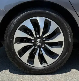 2017 Honda Accord Hybrid EX-L