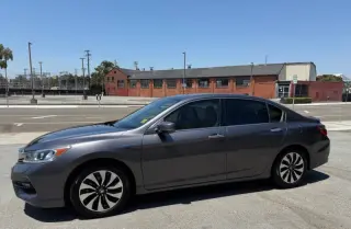 2017 Honda Accord Hybrid EX-L