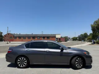 2017 Honda Accord Hybrid EX-L