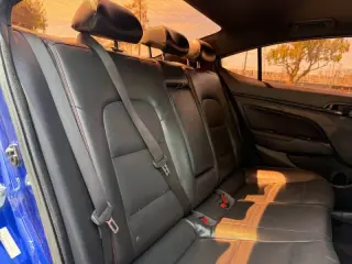 2020 Hyundai Elantra Sport