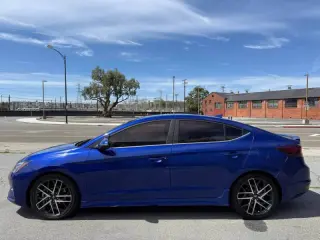 2020 Hyundai Elantra Sport