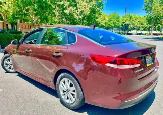 2018 Kia Optima LX