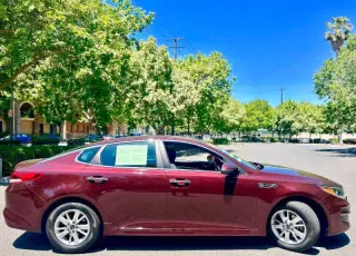 2018 Kia Optima LX