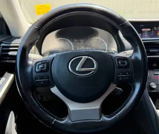 2017 Lexus IS 200t