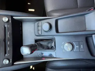 2017 Lexus IS 200t