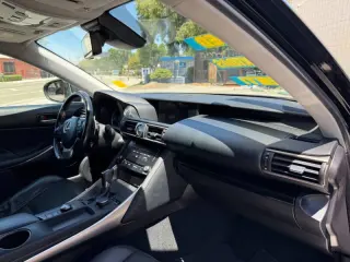 2017 Lexus IS 200t