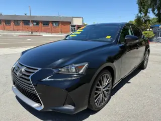 2017 Lexus IS 200t