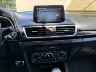 2016 Mazda MAZDA3 i Sport