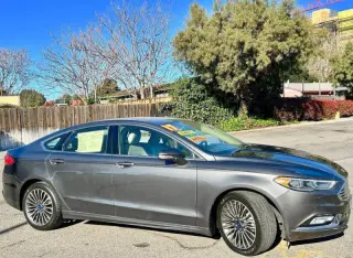 2017 Ford Fusion SE