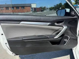 2017 Honda Civic Touring