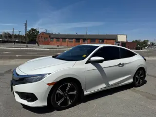 2017 Honda Civic Touring