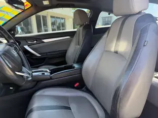2017 Honda Civic Touring