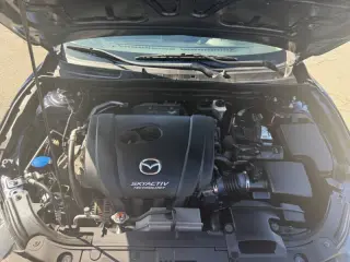 2018 Mazda MAZDA3 Grand Touring