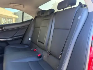2017 Lexus IS 200t