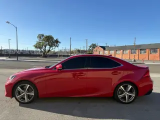 2017 Lexus IS 200t