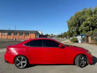 2017 Lexus IS 200t
