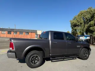 2018 RAM 1500 Laramie